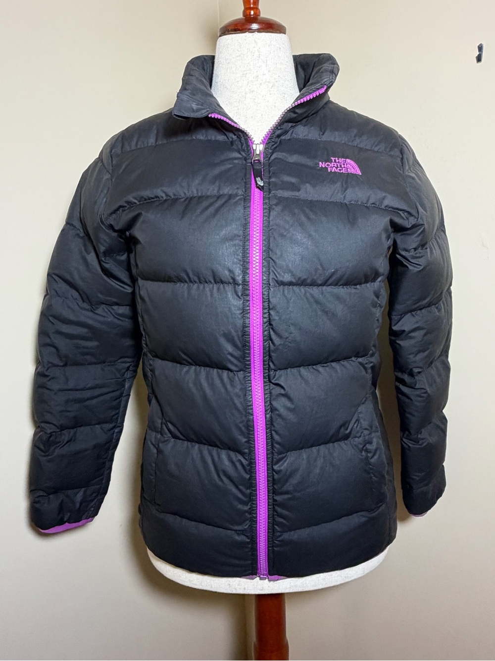 The North Face Girls XL 18 550 Fill Down Puffer Jacket Black Purple Winter Coat